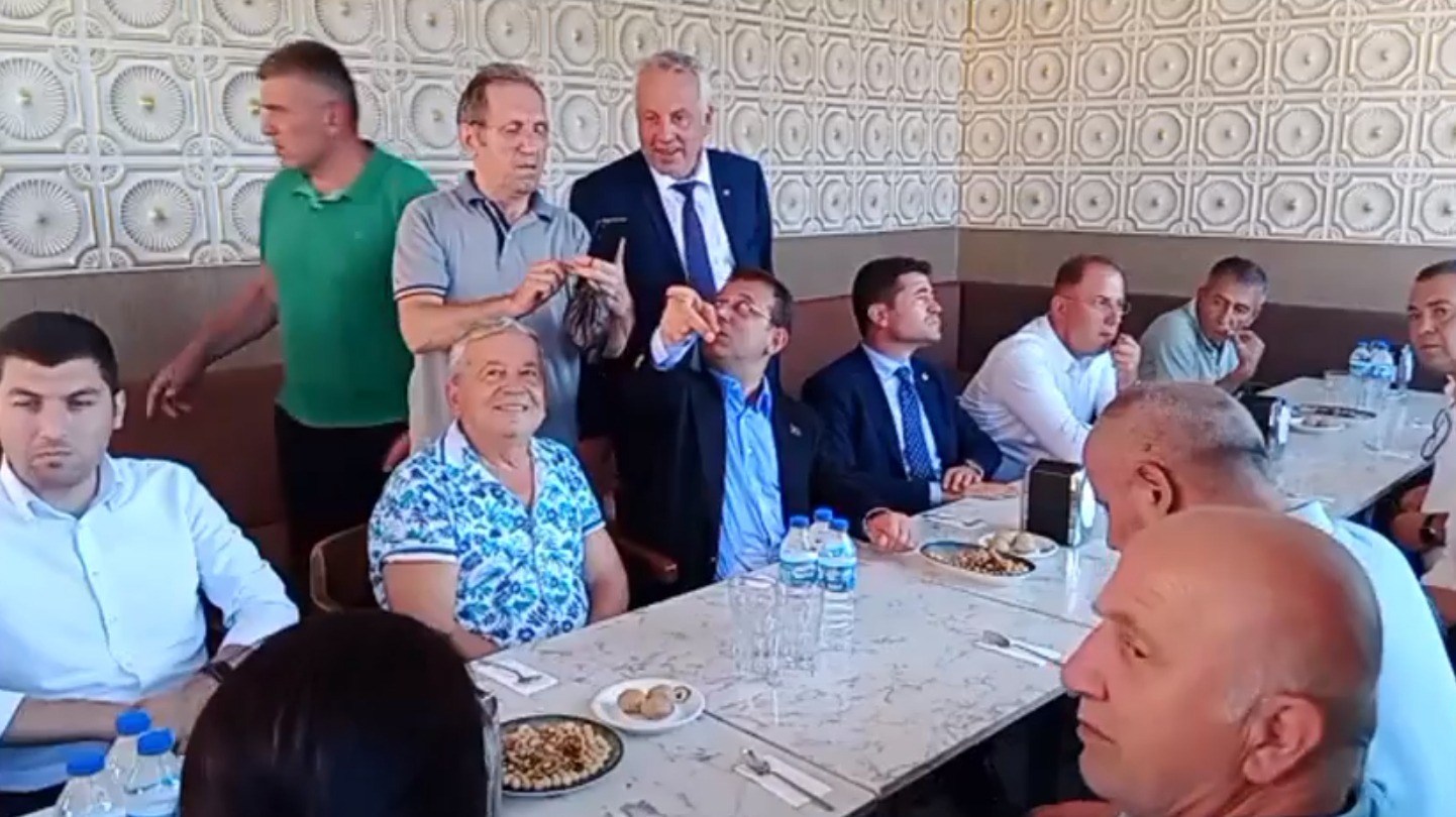 Ekrem İmamoğlu Bulancak Elmasım Dondurma'ya Uğradı